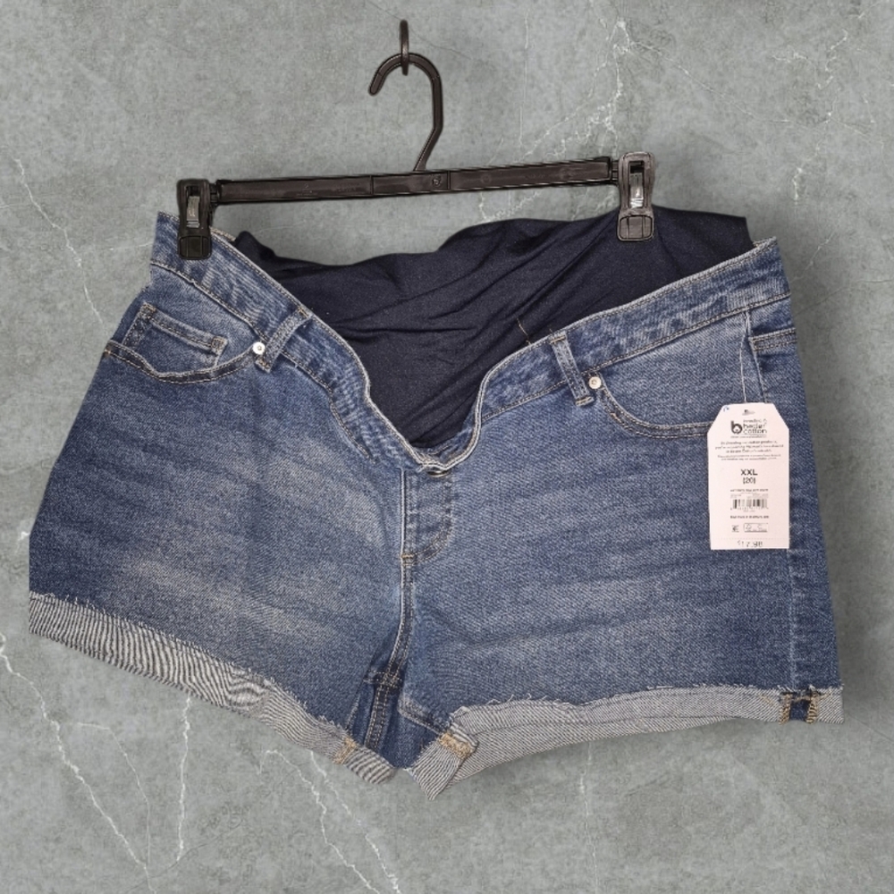 Time and Tru Classic Maternity Blue Jean Shorts - Picture 2 of 3